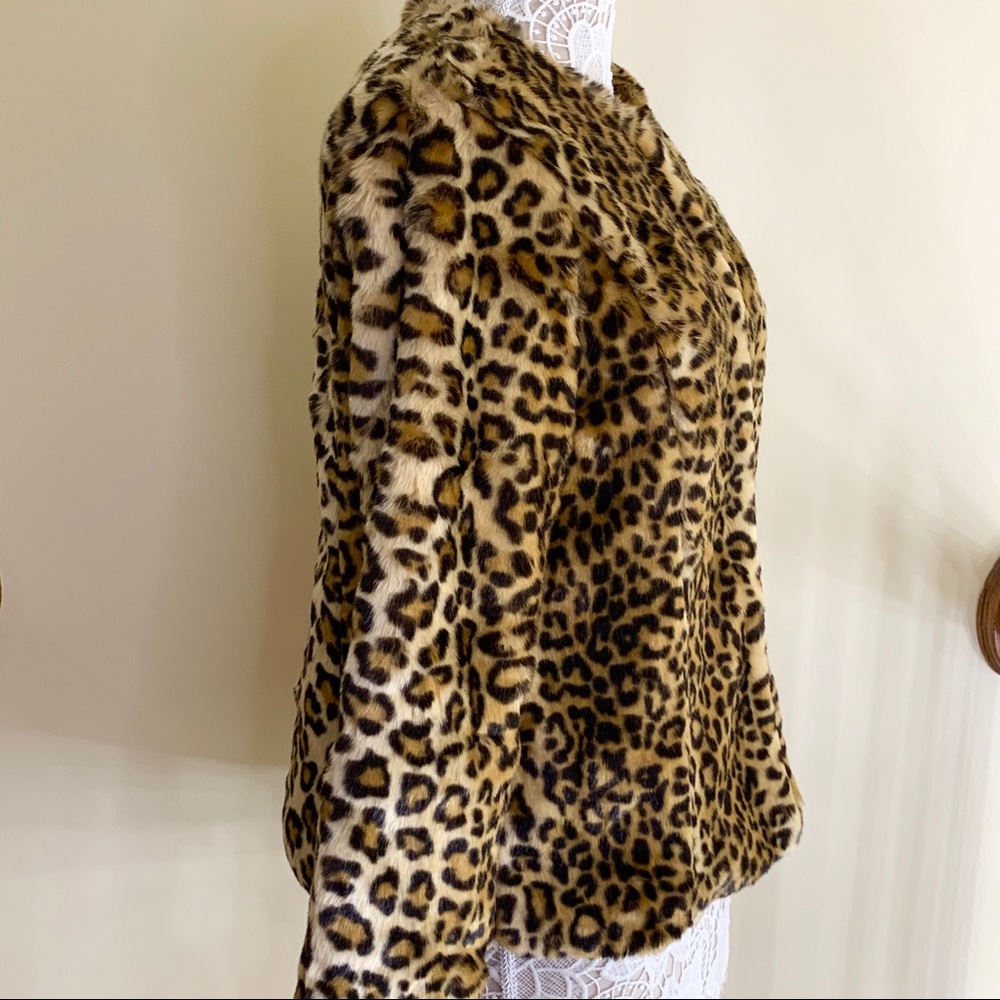 Thalia Sodi woman’s Faux-Fur Leopard-Print Jacket - Picture 7 of 10